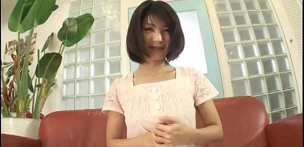  Housewife Azumi Harusaki enjoys toys up her cunt